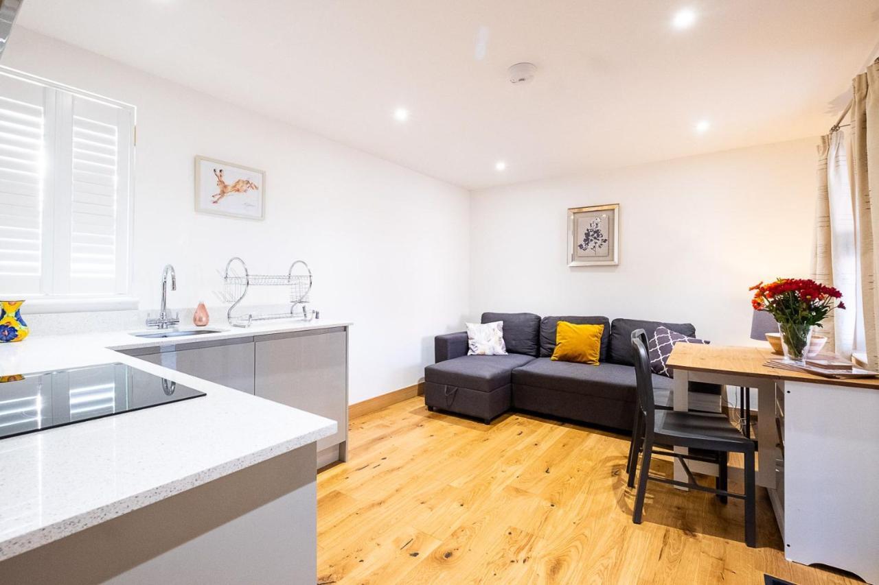 Three Tuns Apartments - Sycamore Pettistree Dış mekan fotoğraf