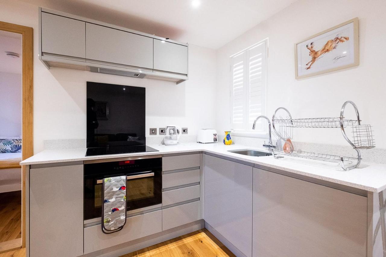 Three Tuns Apartments - Sycamore Pettistree Dış mekan fotoğraf
